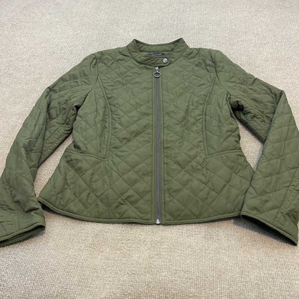 Ann Taylor Jacket Womens 10 Army Green Quilted Full Zip Lined Short Fall Winter